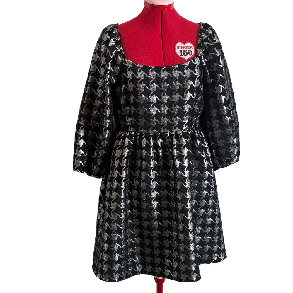 Moon River Black and Silver Long Sleeve Dress MM372